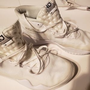 Nike Kevin Durant almost new size 8.5